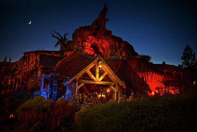 Mark Andrew Thomas Royalty-Free and Rights-Managed Images - Splash Mountain by Mark Andrew Thomas