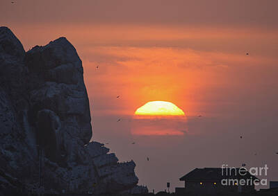 Arf Works - Sunset at Morro Rock  8B3489 by Stephen Parker