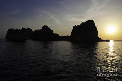 Old Masters - Thailand - Sunset by Anthony Totah