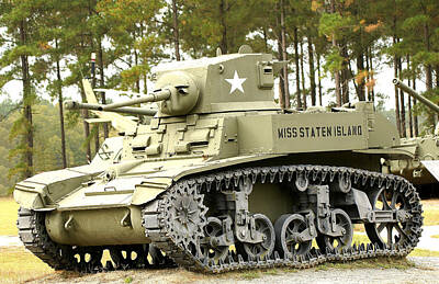 Gary Grayson Pop Art - WW-1 Tank by Danny Jones