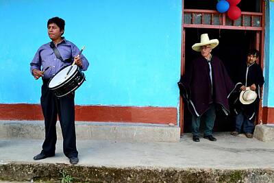Shaken Or Stirred - Huancabamba - Peru by Carlos Mora