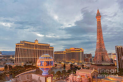 Animal Paintings David Stribbling Royalty Free Images - Aerial view of the Paris Las Vegas and Bellagio Hotel and Casino Royalty-Free Image by Chon Kit Leong