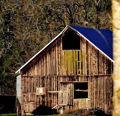 Jerry Sodorff Royalty-Free and Rights-Managed Images - Hopewell Barn by Jerry Sodorff