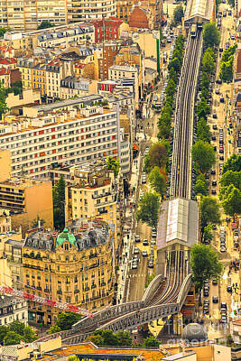 Paris Skyline Photos - Metro 6 in Paris by Benny Marty