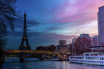 Paris Skyline Photos - Night to Day over Eiffel tower in winter - Paris by Ulysse Pixel
