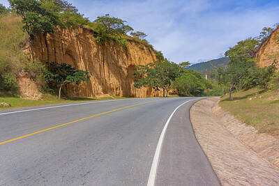 Discover Inventions - Road number 6 near Ocotal in Nicaragua by Marek Poplawski
