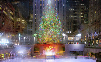 Recently Sold - Mark Andrew Thomas Rights Managed Images - The Christmas Tree at Rockefeller Center Royalty-Free Image by Mark Andrew Thomas
