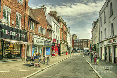 Game Of Chess - Tiverton Fore St  by Rob Hawkins