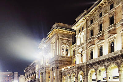 Grateful Dead - Galleria Vittorio Emanuele in Milan, classic European architectu by Anneleven Store