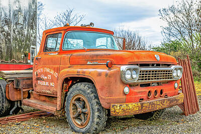 Travel Pics Royalty-Free and Rights-Managed Images - 1960 Ford T-850 in Sheffield, IL by Peter Ciro