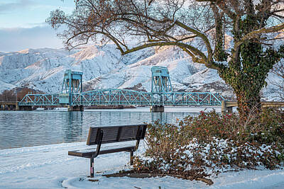 School Tote Bags Royalty Free Images - 2022 Winter Blue Bridge Royalty-Free Image by Brad Stinson