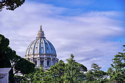 Target Threshold Photography Royalty Free Images - St. Peters Basilica and St. Peters Square located in Vatican C Royalty-Free Image by James Byard