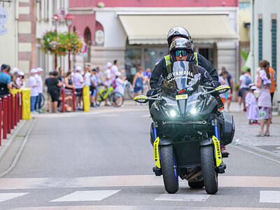 Athletes Photos - Athletes and escorts of the Tour de France Femmes passing Munster by Stefan Rotter
