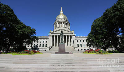 Politicians Photos - Abraham Lincoln Statue in front of West Virginia State Capitol 3173 by Jack Schultz