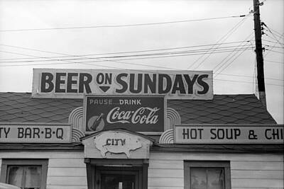 Beer Photos - Beer On Sundays by David Hinds