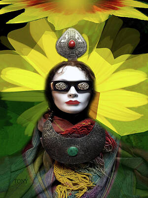 Sunflowers Mixed Media - Dame Tournesol by Tony Wynn