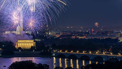 Granger - DC 4th of July Fireworks 6 by Robert Powell