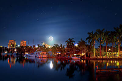Travel Pics Royalty-Free and Rights-Managed Images - Fort Lauderdale Super Moon by Mark Andrew Thomas