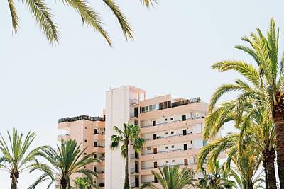 Underwater With Enric Gener - Hotel and palm trees - white concrete building beside green palm tree under white sky in the morning - Palma, Spain by Julien