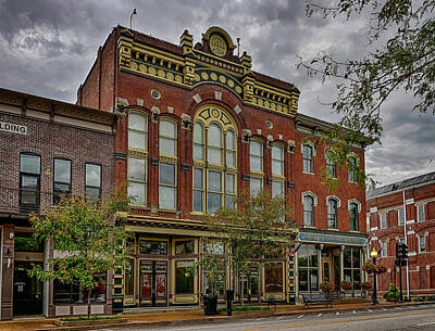 City Scenes Royalty-Free and Rights-Managed Images - Jefferson City Sunday Afternoon Image 44 by Bill Duncan