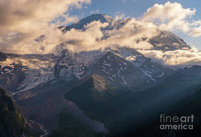 Stocktrek Images - Mount Rainier Cloudscape Light by Mike Reid