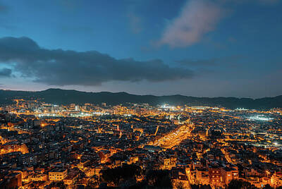 Aloha For Days - Nighttime in Barcelona 02 by Jon Bilous