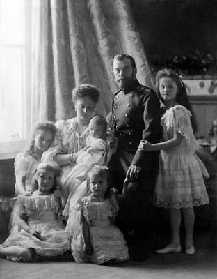 Portraits Photos - Romanov Family Portrait - Circa 1904 by War Is Hell Store