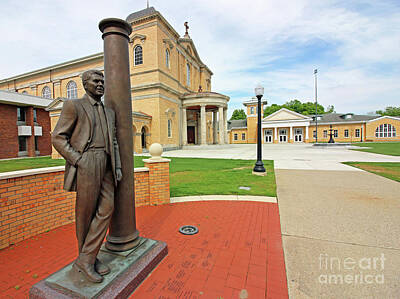Politicians Photos - Ronald Reagan Statue and Christ Chapel Hillsdale College 6523 by Jack Schultz