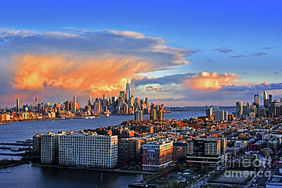 Modern Abstraction Pandagunda - Sundown Vista of NY, NJ and Hudson River by Regina Geoghan