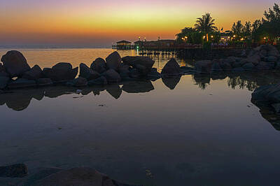 Katharine Hepburn - Sunset in Jeddah by Lik Batonboot