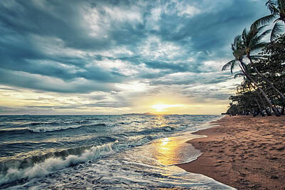 Royalty-Free and Rights-Managed Images - Sunset in Jomtien by Manjik Pictures