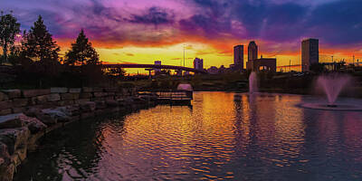 Comedian Drawings Royalty Free Images - Tulsa Centennial Park Skyline Sunset Panorama Royalty-Free Image by Gregory Ballos