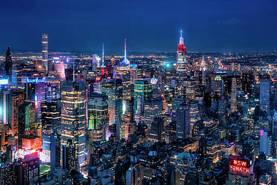 Royalty-Free and Rights-Managed Images - Twilight in New York by Manjik Pictures