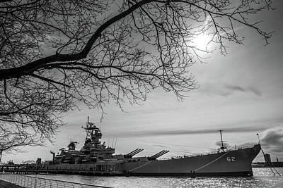 Pineapple - USS Battleship New Jersey by Bob Cuthbert